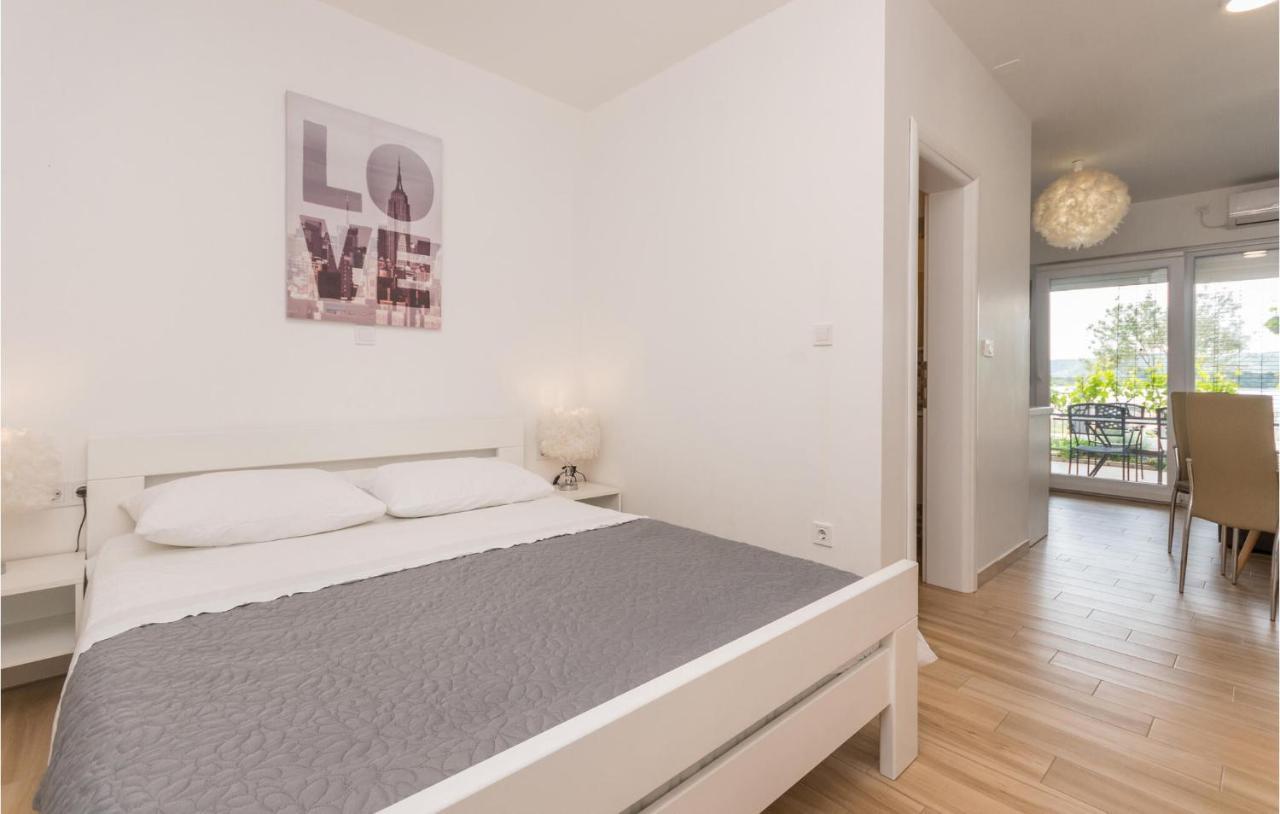 Apartments In Turanj, 20M From The Beach Sukošan Extérieur photo