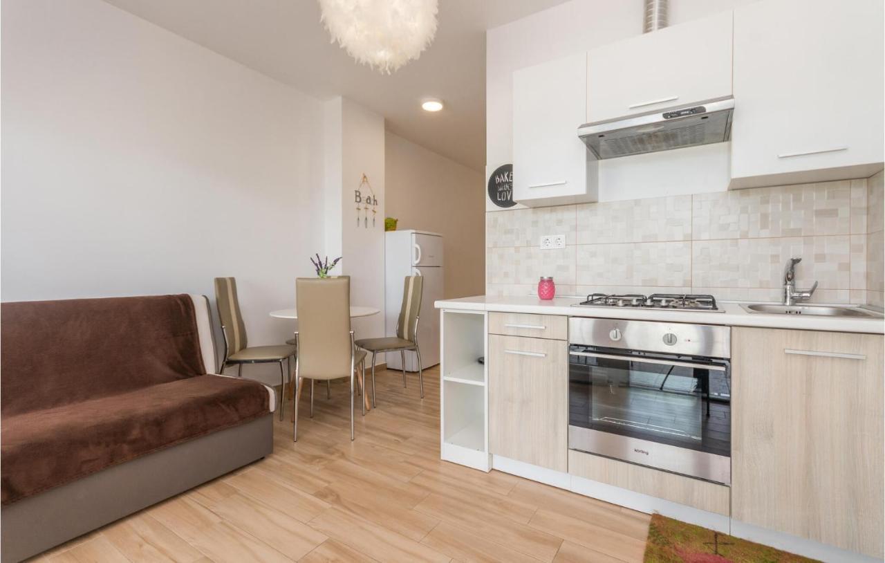Apartments In Turanj, 20M From The Beach Sukošan Extérieur photo